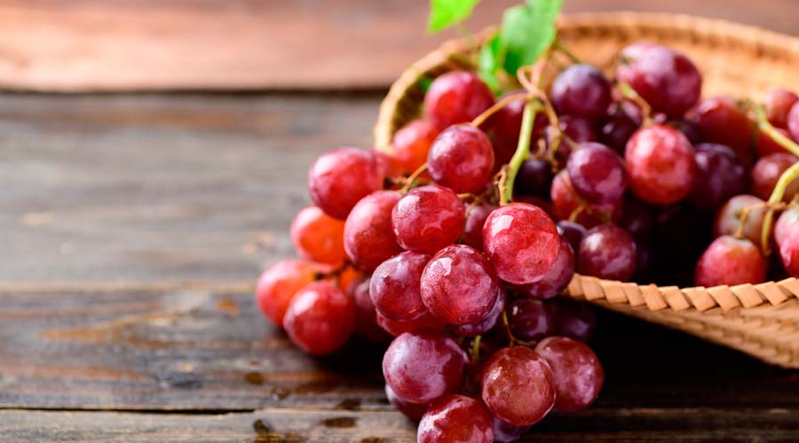 Comer uvas puede ayudarte a reducir el colesterol