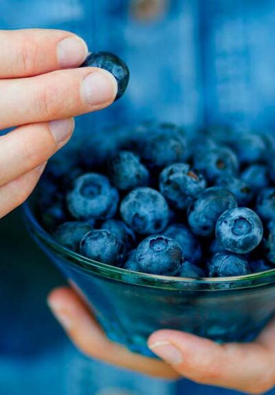 Why doctors are ditching dementia drugs for this $25 blueberry trick